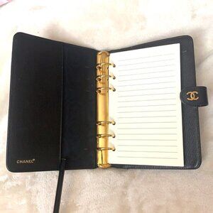 CHANEL Jumbo Caviar Clutch like Agenda Planner